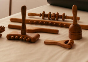 Herbal Massage 02 300x211