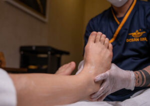Reflexology Foot Massage02 300x211